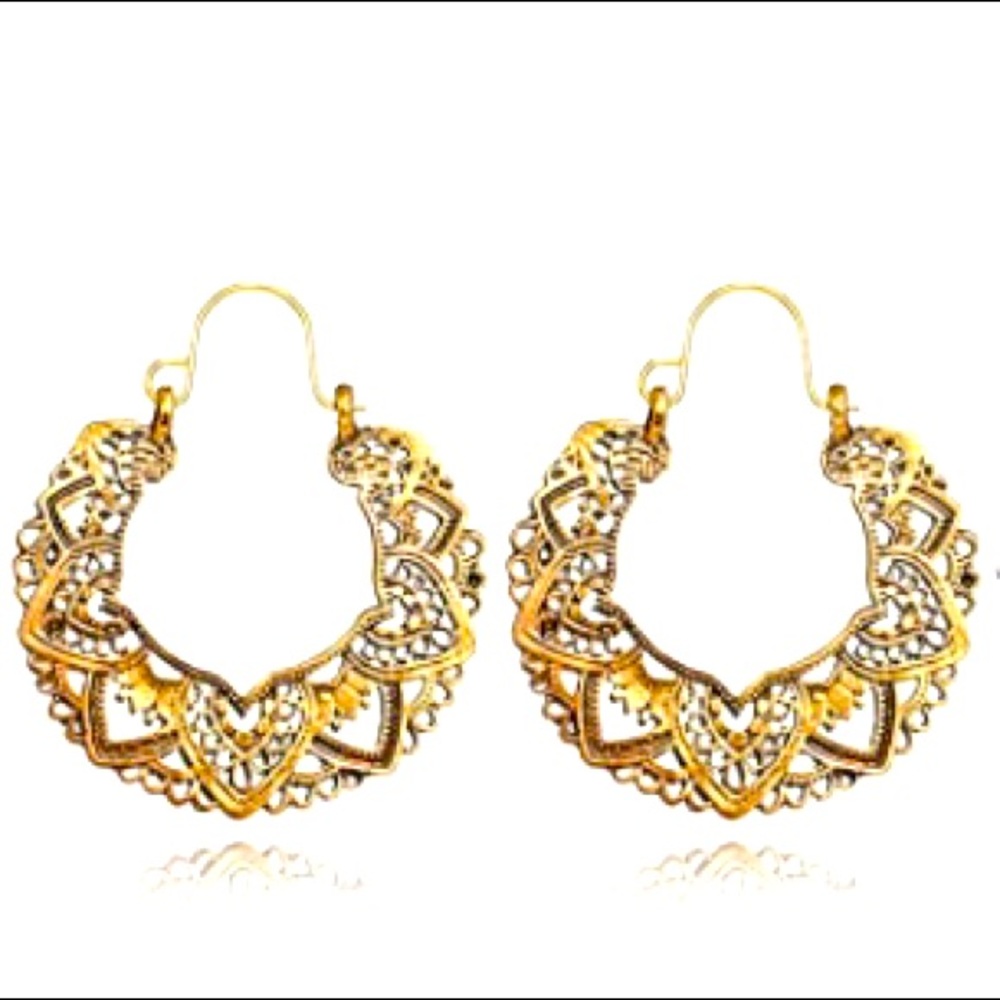 🆕Vintage/Antique Style Medallion Dangle Earrings